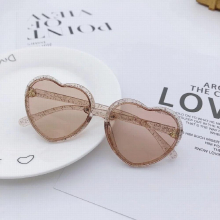 Heart Children Sunglasses Boys Girls Sun Glasses Baby Vintage Kids Sunglasses Gradient Plastic Uv400