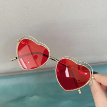 Cartoon Child Womens Sunglasses red love heart Sun Women Sunglass Glasses Eyewear Decorate Travel Oculos
