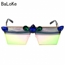 Girls Women Sunglasses Crystal Rhinestones Decoration Sun Glasses Gradient Shades Oversized Square Sun Glasses
