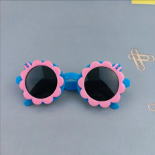 Sun Flower Baby Kids Girls Boys Sunglasses Cartoons Flip Up Sun Glasses Funny Child Shades Soft Frame