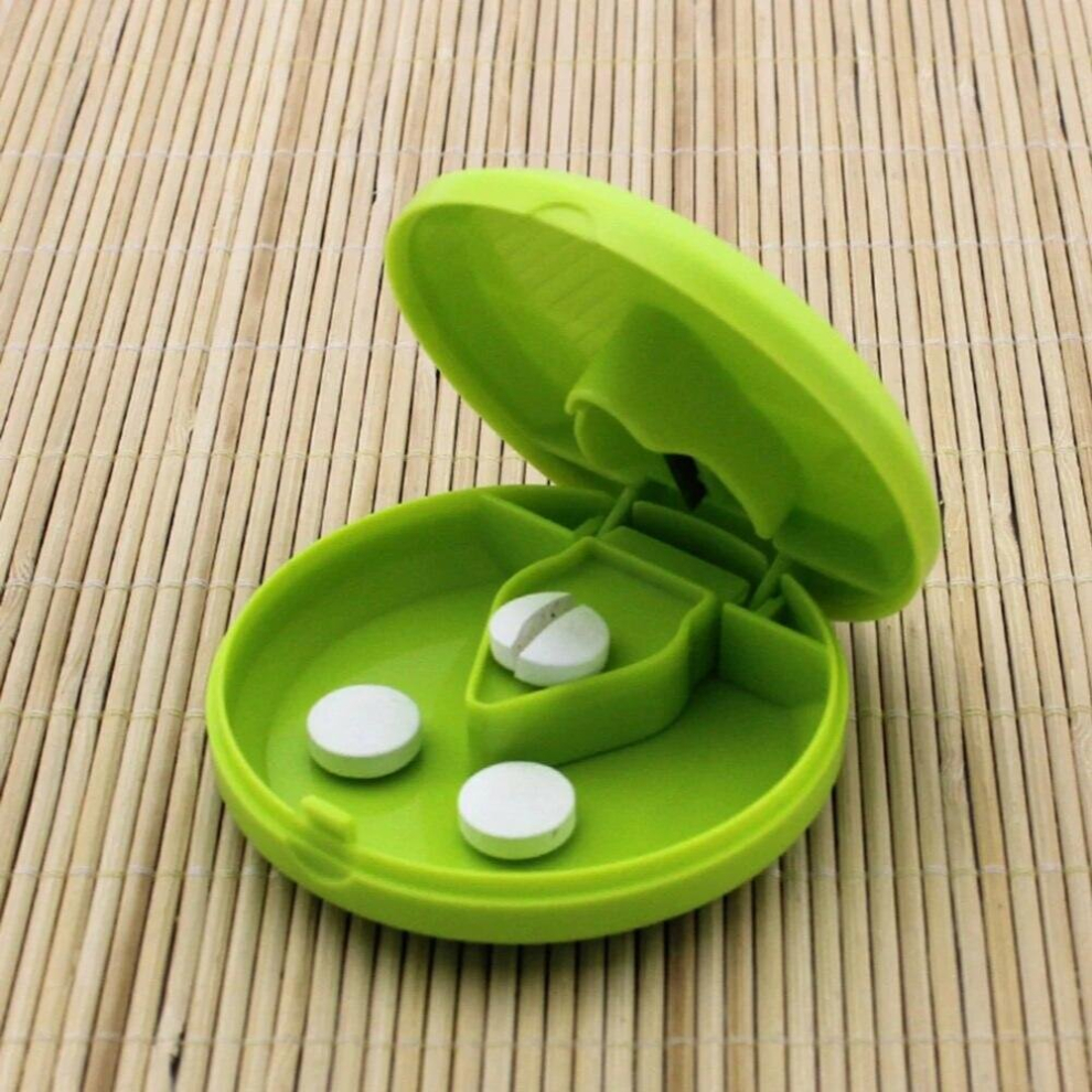 Green Pill Tablet Pill Cutter Divider Plastic Material Portable Organizer For Medicine Splitter Hold Storage Medicine Cutter Pillbox