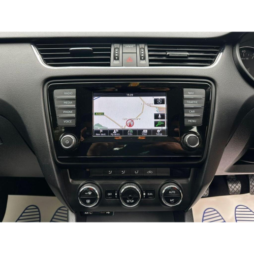 SKODA AMUNDSEN MEDIA MIB1 AT SAT NAV SD CARD NAVIGATION MAP UPDATE 1