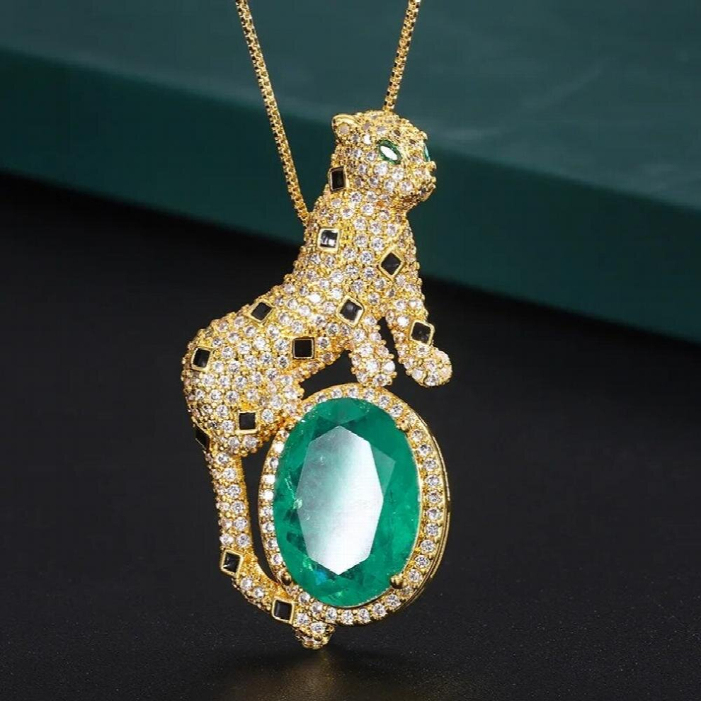 Leopard Necklace Main Stone 13 * 18 Plated European American Retro Emerald Pendant Fashionable Charm Personali-image-OPC-PCSJX9R-NEW