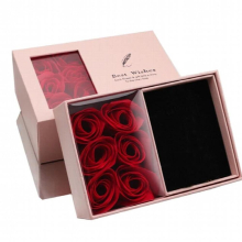 Rose Gift box 13.7*9.6*5CM Bracelet not included