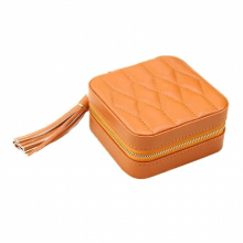 Small Jewelry Box Portable Jewelry Box Organizer PU Leather Mini Travel Jewelry Storage for Rings Earrings Necklace