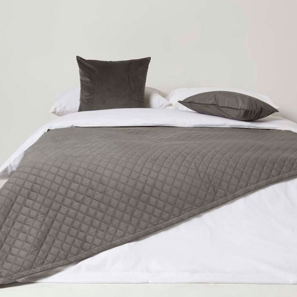 Homescapes (Grey) Diamond Quilted Velvet Throw Grey