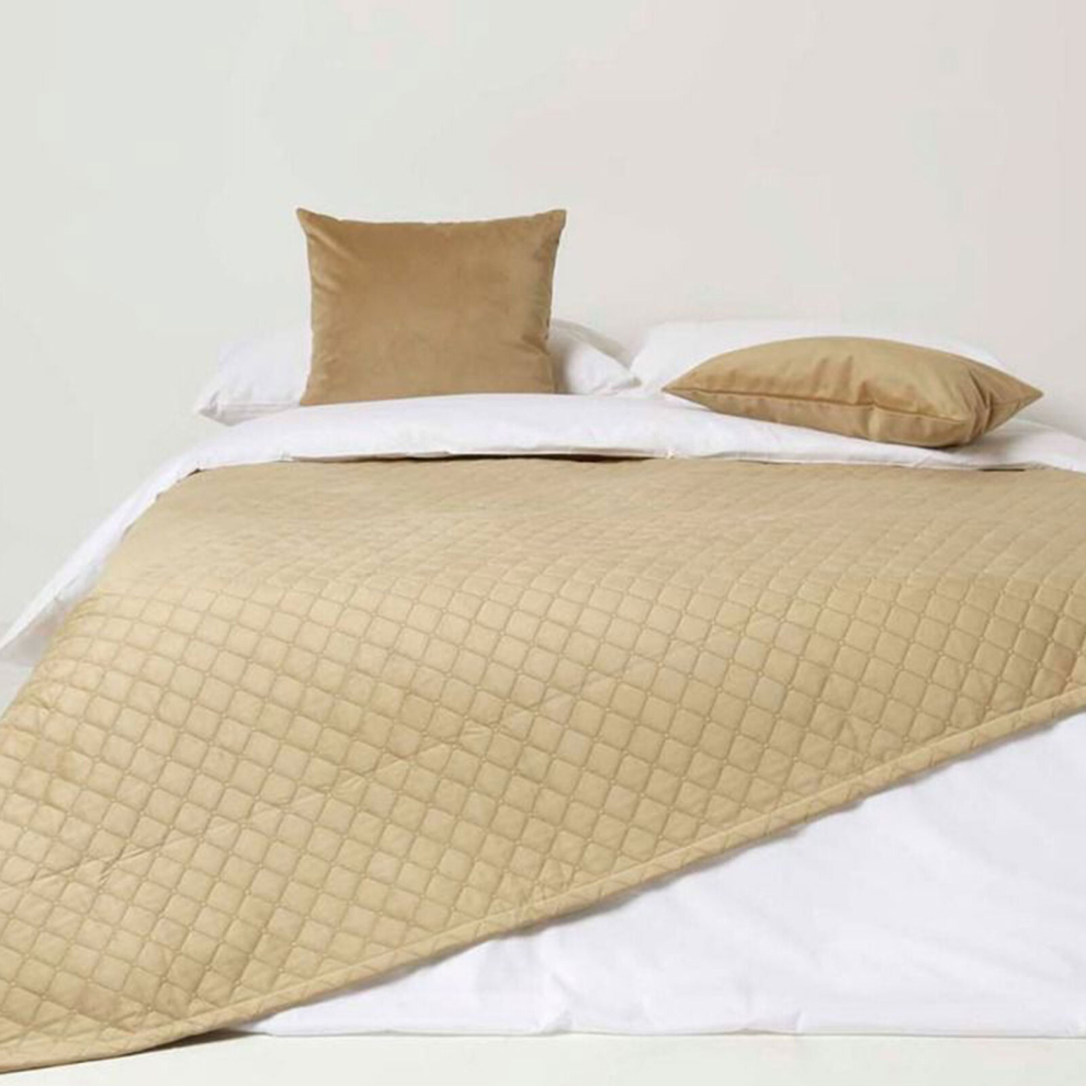 Homescapes (Beige) Diamond Quilted Velvet Throw