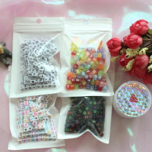 Acrylic Letters Beads 6 Mm Square Dice Macroporous DIY Chirlden Kid Bracelet Pendants Jewelry Making,200pcs for Each Corlor