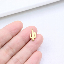 10pcs 15mm Wholesell Stainless Steel Mini Cactus Charms Pendant DIY Necklace Earrings Bracelets Unfading Colorless 2 Colors