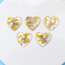 5pcs 34x33mm Heart Shape Dried Leaves Charms for Earring Necklace Keychain Resin Party Wedding DIY Jewelry Making Supplies