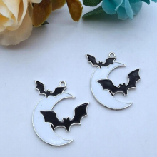 5pcs 31x31mm Enamel Halloween Bat Moon Charm for Jewelry Making Earring Pendant Necklace Bracelet Accessories Diy Craft