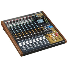 Tascam Model 12 – Suite de production intégrée: mixeur, enregistreur et interface USB