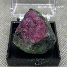 Best! 100% natural Myanmar Fluorescent Ruby rough mineral stones and crystals healing crystals quartz gemstones +Box 35mm
