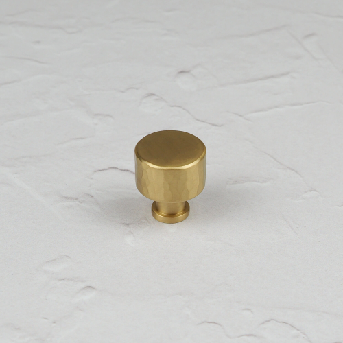 (30mm Knob) Satin Brass Hammered T-Bar Handle & Coordinating Knobs