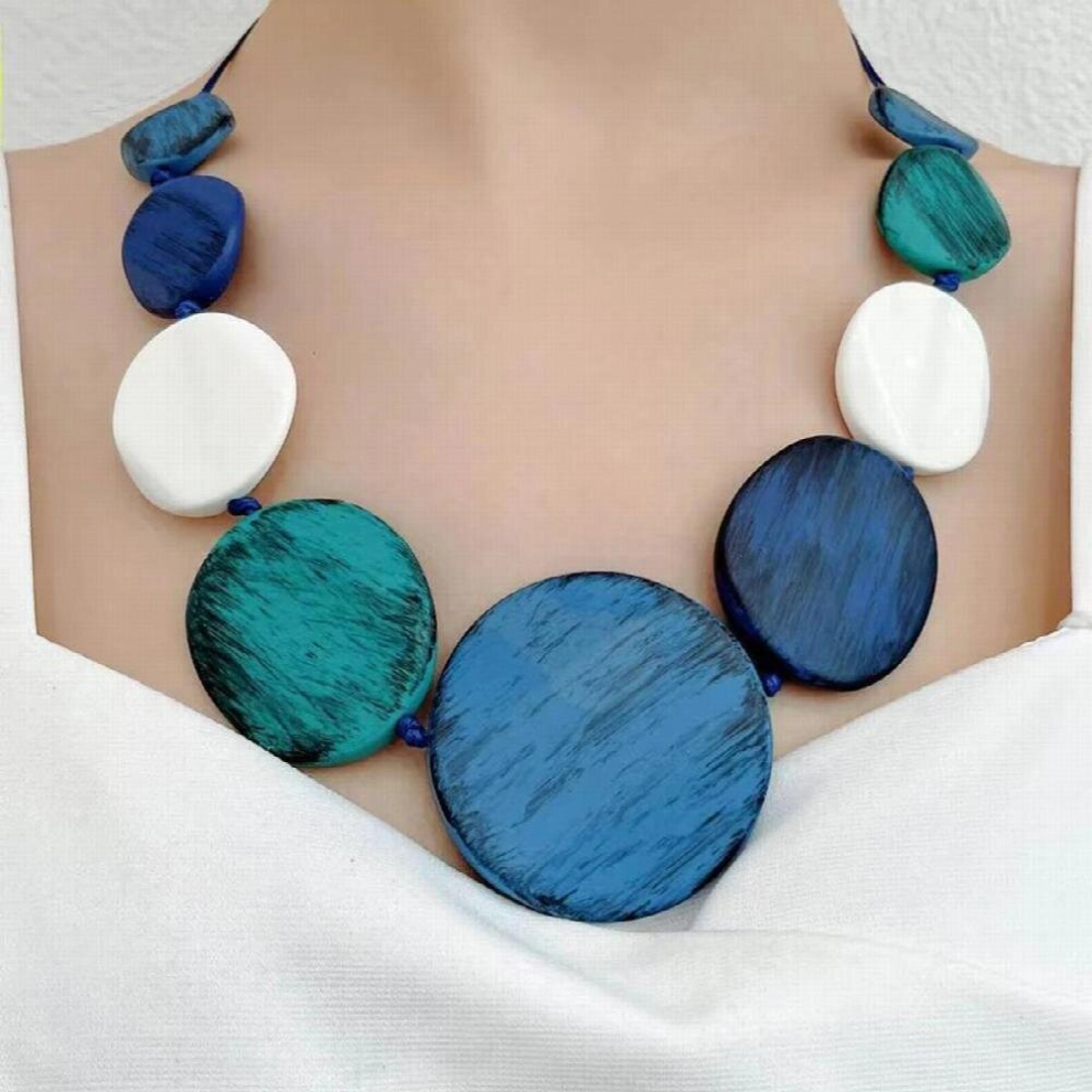 Beaded Pendant Necklaces for Women Colorful Rope Chain Vintage Necklaces for Girls Summer Travel Choker Jewelry