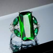 European and American Womens Jewelry AAAAA Oval Ring Emerald Jade Zircon Ring Wedding Jewelry Party