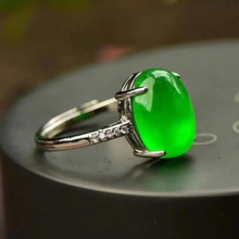Vintage Concise Green Jade Emerald Gemstones Rings for Women 18k Silver Jewelry Bands Bijoux Finger Accessory