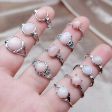 1pc Geometric Natural Crystal Rings Pink Opal Quartz Stones Wedding Engagement Finger Rings for Women Men Jewelry Random