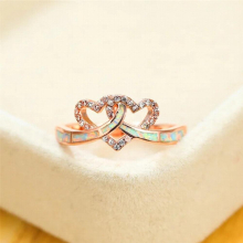 Dainty Female Love Heart Crystal Ring Classic Rose Wedding Rings For Women Opal Stone Engagement Ring