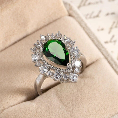 Creative pear shaped zircon emerald wedding jewelry 1