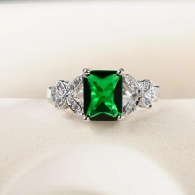 Bella Box Butterfly Baguette Emerald Colored Stone Resizable Ring For Women Engagement Wedding Party Accessories Jewelry