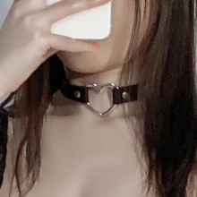 Punk Harajuku Collar PU Leather Choker Heart Pendant Vintage Gothic Metal Necklace Uniform Temptation Cosplay Erotic Accessories
