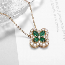 Green Zircon Four-Leaf Clover Pendant Necklace for Girls Women Banquet Anniversary Jewelry Accessories Gift