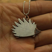 1pcs Hedgehog lovey animals pendant stereoscopic necklace pendant girl jewelry