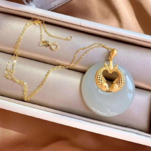Natural Hetian Jade Pisces Safe Ring Jade Alluvial Inlaid Necklace for Girls Womens Jewelry Pendant Mother Pendant