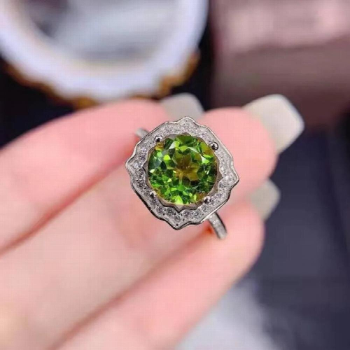Silver Infinity Lab Emerald Ring Female Engagement Wedding Simulation Diamond Ring Jewelry