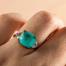Cellacity Classic 925 sterling silver ring for women with emerald Paraiba gemstones wedding party