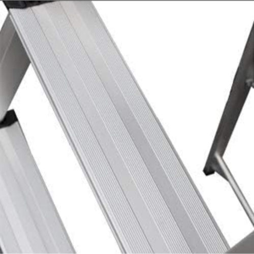 Hyfive Aluminium 3 Step Ladder Lightweight 2