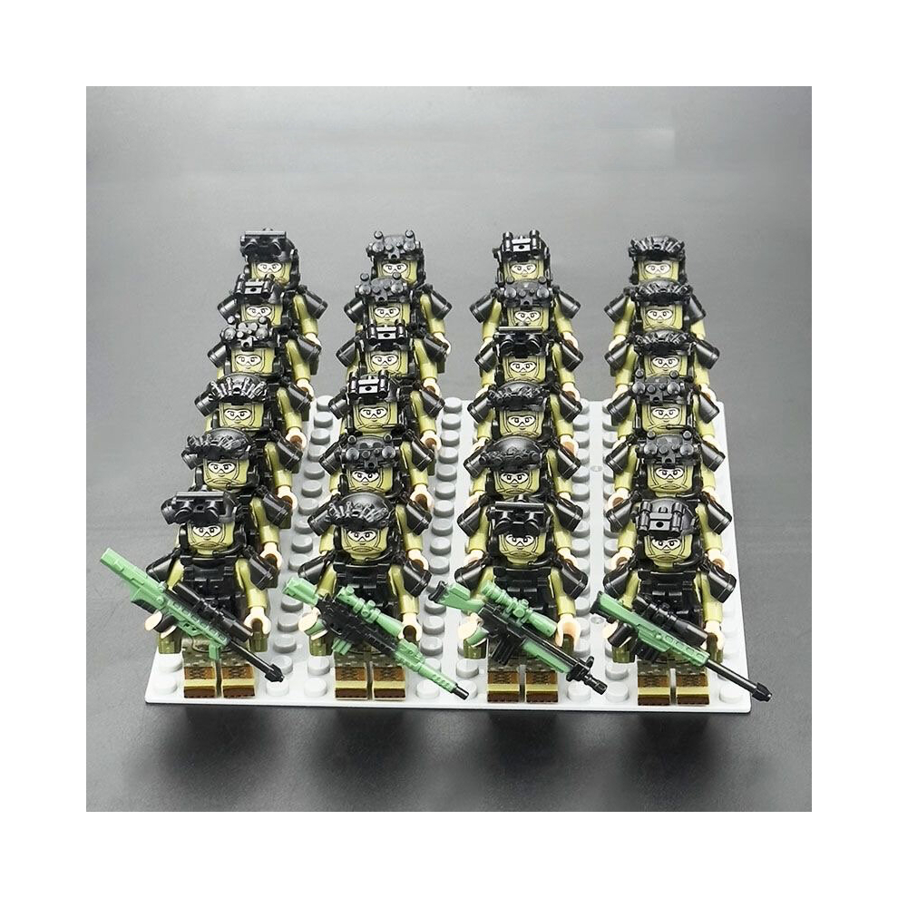 Sunvivid 24Pcs Modern Military Special Forces Minifigure Soldier Toy Set With Weapons