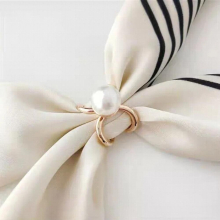 Womens Geometry Silk Scarf Buckle Pearl Crystal Brooches for Women Cross Square Scarf Hollow Brooch Pin Clothing Accessories