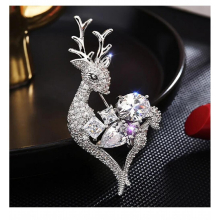 Creative Fawn Anti-glare Buckle Zircon Brooch Jewelry Accessories Corsage For Girl