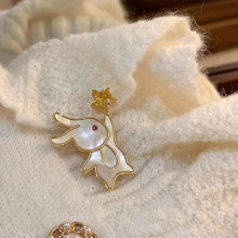 year shell pearl star picking lovely cartoon brooch niche buckle pin shimmering zircon neckline pin accessory