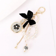 Bow-Knot Pearl Perfume Crystal Bottle Iron Tower Chain Keychain Car Key Ring Bag Charm Accessories Girl Keyring Gift