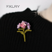 Origina High-end Natural Pearl Lace Crochet Brooches Pin Dress Summer Girl Corsage Pin Accessories
