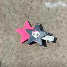 Sweet Y2k Hair Accessories Glitter Star Skull Hair Clips Hot Girls Skeleton Pentagram Hair Pins for Women Harajuku 90s