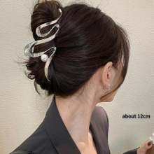 Metal Hair Claws Clip for Women Girls Hair Clip Barrette Hairpins Party Headwear Hair Accessories Tiara
