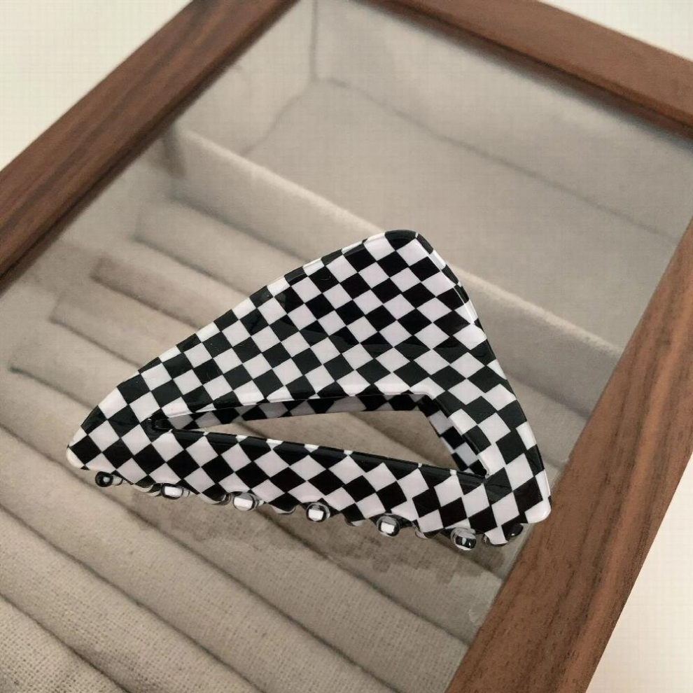 Arrived Retro 7.3cm Triangle Hollow Hair Clip Claw High Gradient Acetic Acid Shark Clip For Women Girls-image-OPC-PCWPHDR-NEW