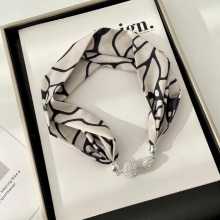 Summer Womens Magnetic Buckle Neck Decoration Lazy Scarf Multi-purpose Advanced Wristband Hair Band