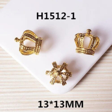 100PCs 30PCs 3D Hollow Out Crown Button Patch Sticker Charm Craft Fit Girls Headband Keyring Ornament Accessories