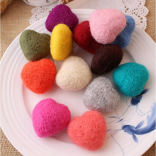 20PCS/Lot Wool Flet Love Heart Patch Sticks Fit for DIY Jewelry Decorated Girls Hair Clips Headband Decor