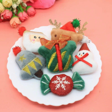 Christmas Style Wool Felt patch Sticker Dolls 40pcs/Lot Colorful Fabric Crochet Tree Candy Bell Snowmane Deer Buttons