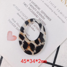 40pcs Leopard Printing Hollow Out Oval Pendants Geometry Resin Plstic Ornament Earring Charms 45*34*2mm