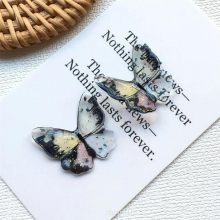 Newest DIY Material 30pcs 22*25mm Glitter Colorful Butterfly Shape Resin Jewelry Cabochons Ornament Accessories Material