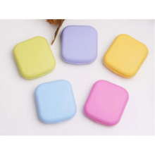 1 aet Travel Kit Easy Carry Mirror Container Mini Square Lens Case Box