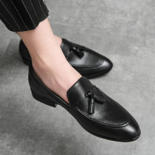 Mens shoes Tassel Loafers Men Split Leather Loafers Casual Shoes Man Moccasin Driving Shoes Slip On Flat Boat Shoes men