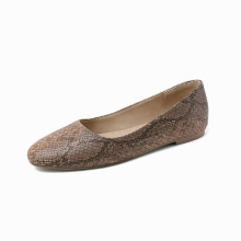 Arrival Women Boat Shoes Spring Round Toe Snake Pattern Pu Casual Flats Leisure Loafers Woman Plus Size 34-46